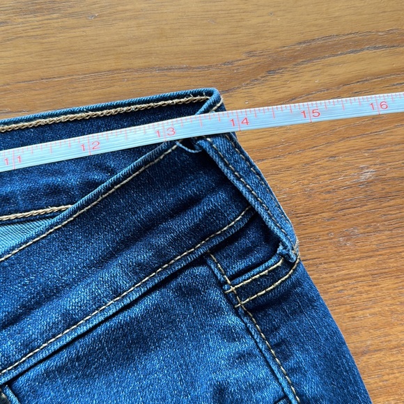 Old Navy Sweetheart Jeans - Picture 8 of 10